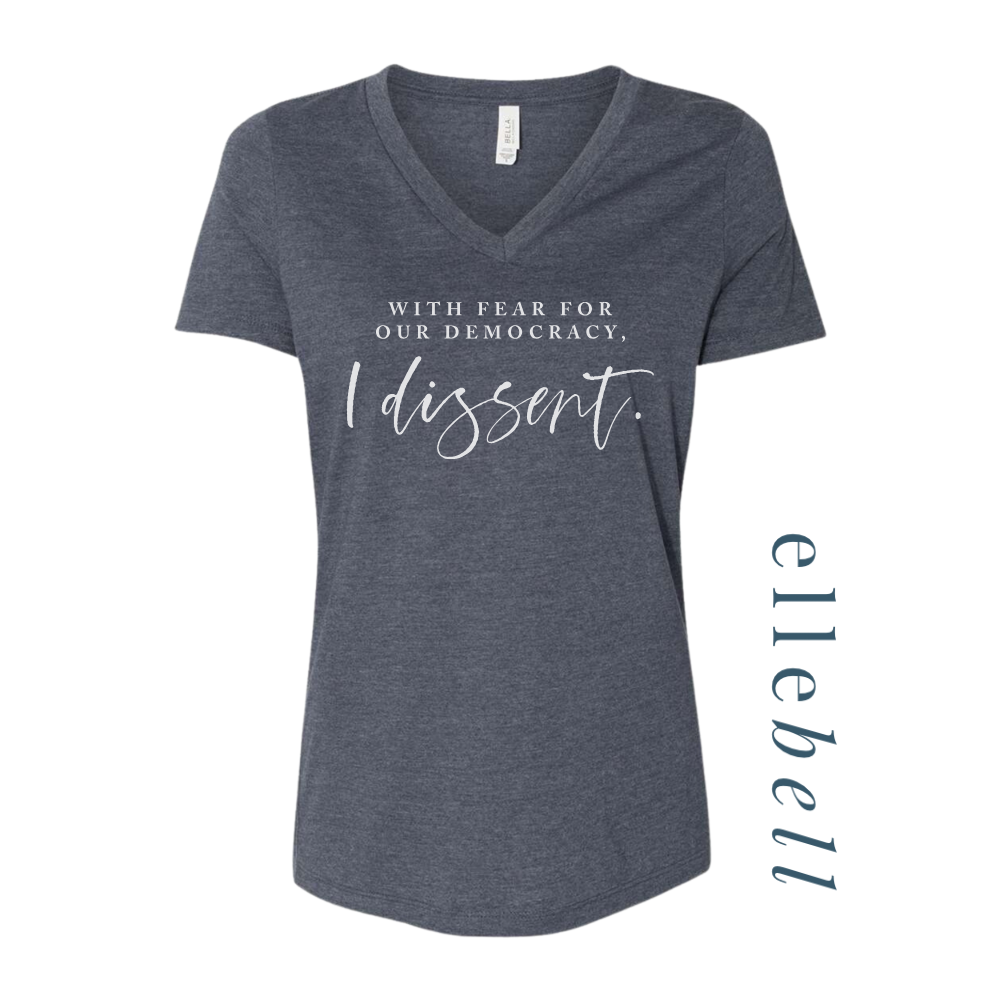 With Fear For Our Democracy I Dissent - T-shirt