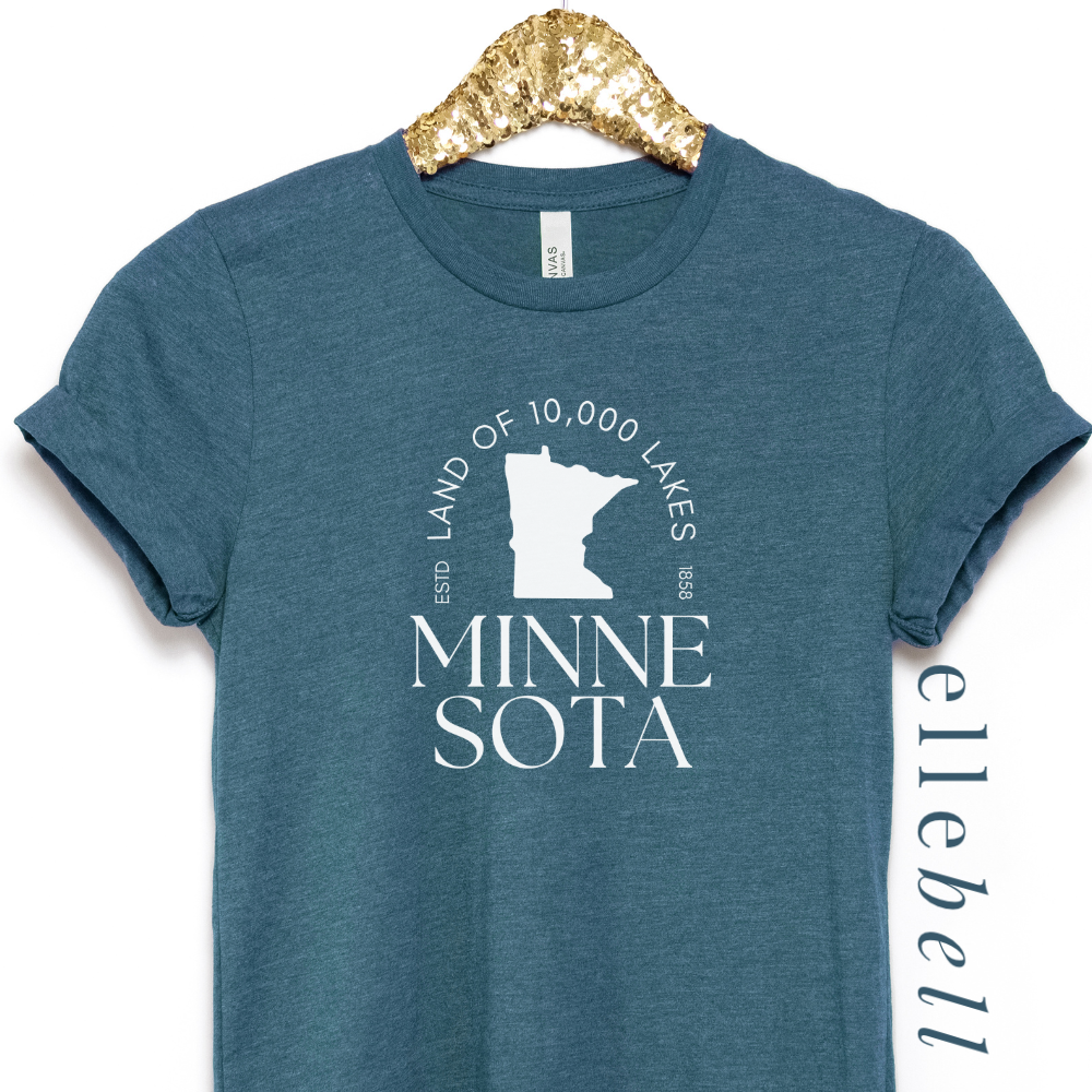 Land of 10,000 Lakes - T-shirt