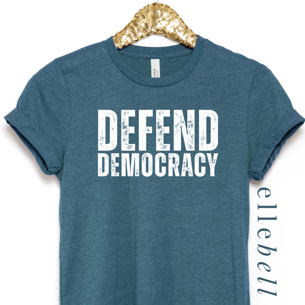 Defend Democracy - T-shirt